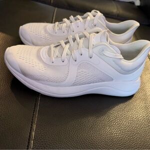 Chargefeel Low Women's Workout Shoe 8.5